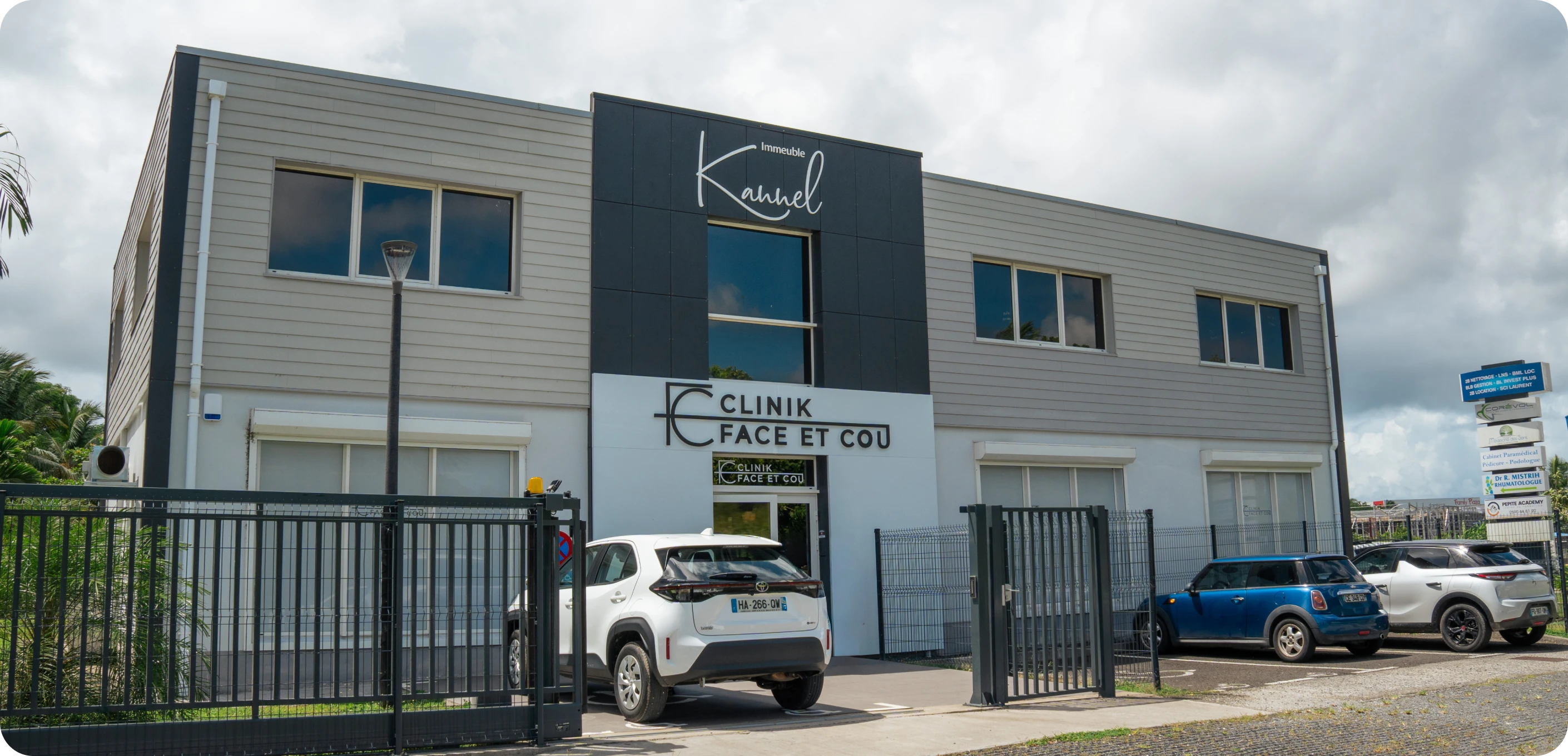 exterieur-clinik-face-cou-les-abymes
